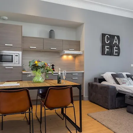 Florella Jean Jaures Apartment Cannes