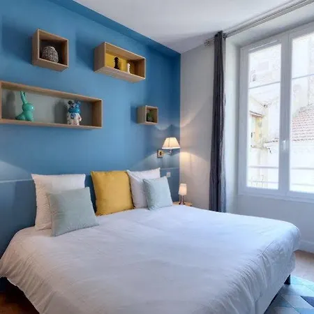 Florella Jean Jaures Apartment