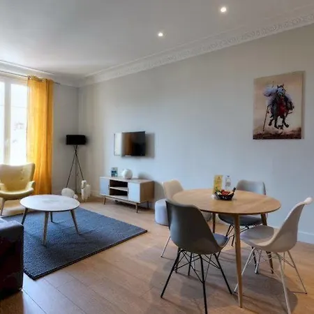 Apartment Florella Jean Jaures *