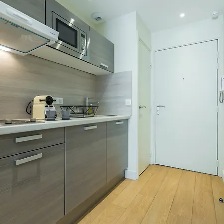 Florella Jean Jaures Apartment